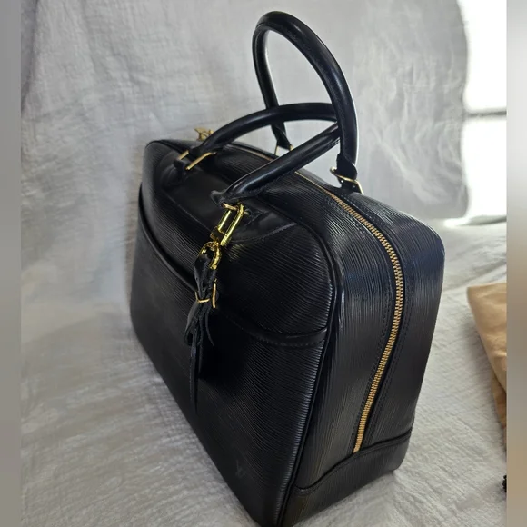 Louis Vuitton Epi Deauville Black Noir Bag Travel Luggage Keepall Speedy Leather - Picture 10 of 15